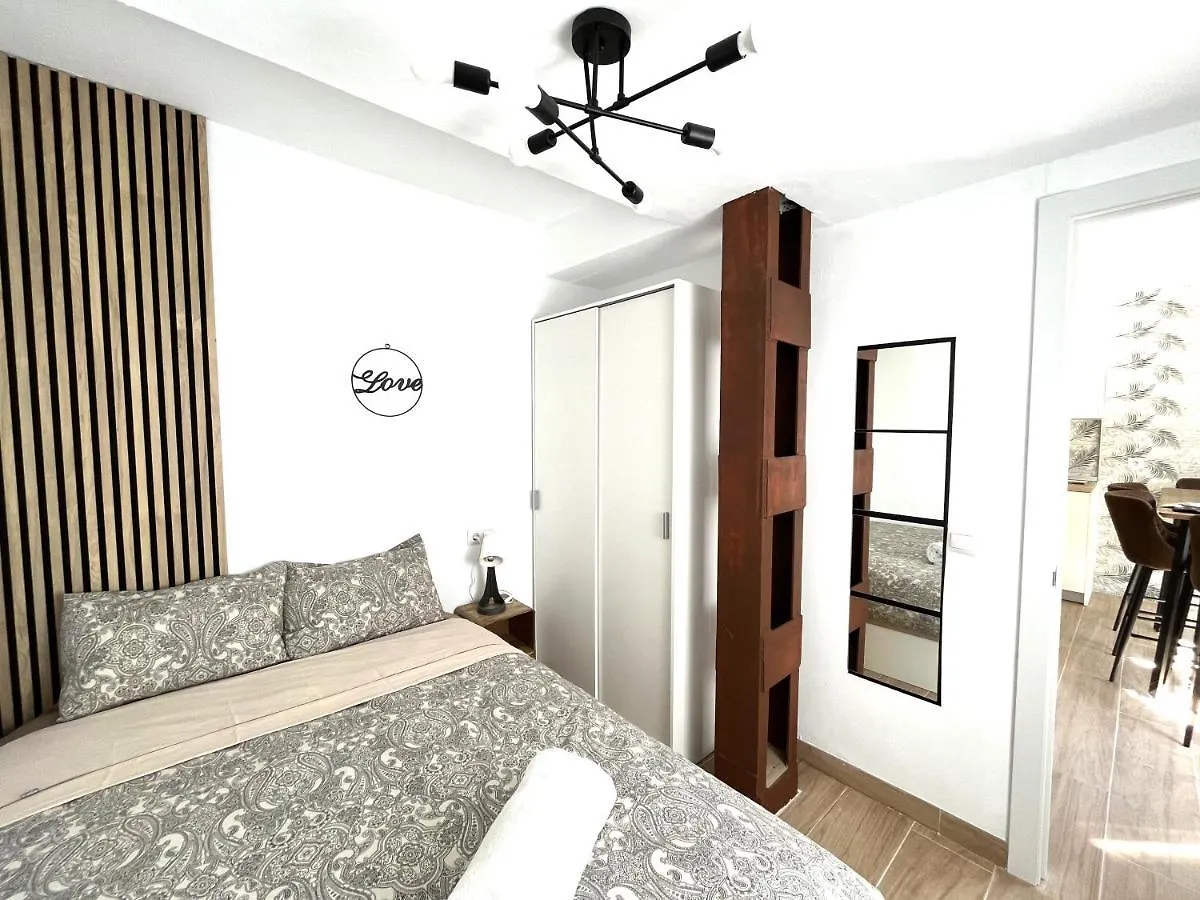 Cg630 - Nuevo - 1 Dorm - Vistas Lateral Al Mar - Wifi - Centro A 50 Metros, Playa A 650 Metros Lägenhet Torremolinos
